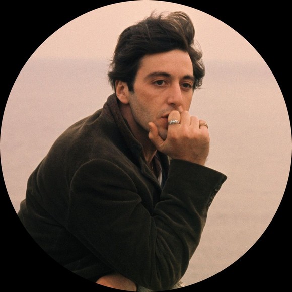 Meet your Posher, Azuza - Picture 1 of 1